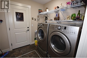 494 Kingfisher Avenue - Photo 32