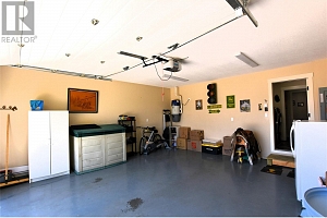 494 Kingfisher Avenue - Photo 35