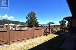 494 Kingfisher Avenue - Photo 38