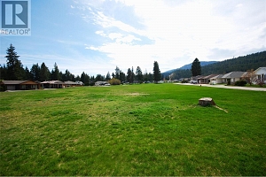 494 Kingfisher Avenue - Photo 5