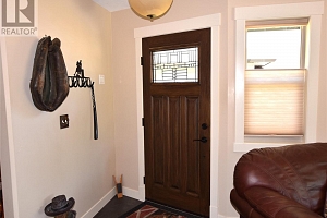 494 Kingfisher Avenue - Photo 7