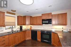 494 Kingfisher Avenue - Photo 8