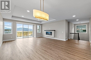 2542 Pinnacle Ridge Drive - Photo 2