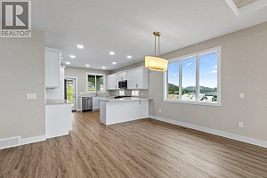 2542 Pinnacle Ridge Drive - Photo 4