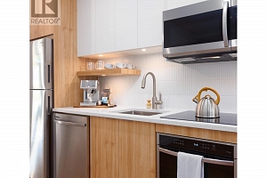 1280 Sutherland Avenue Unit# 201 - Photo 8