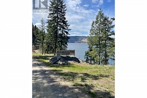 5649 Cosens Bay Road Unit# 8 - Photo 10