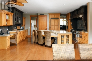 450 Niblick Court - Photo 11