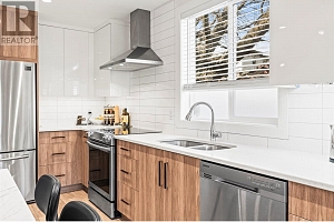 721 Cadder Avenue - Photo 12