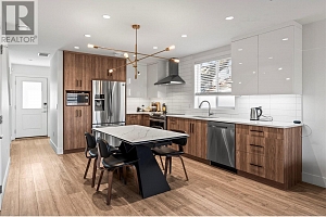 721 Cadder Avenue - Photo 9