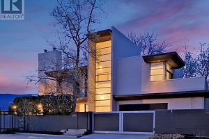 2096 Abbott Street - Photo 75
