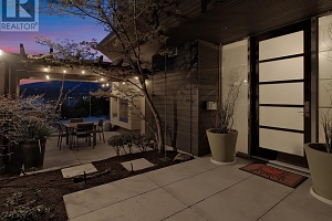 2096 Abbott Street - Photo 77