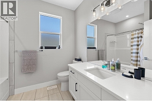 2353 Hawks Boulevard - Photo 25