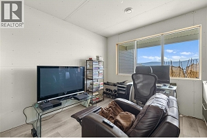 2353 Hawks Boulevard - Photo 28