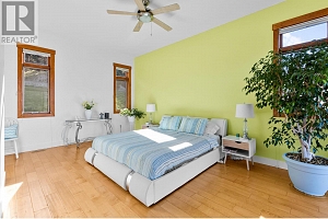 10989 Maddock Avenue - Photo 24