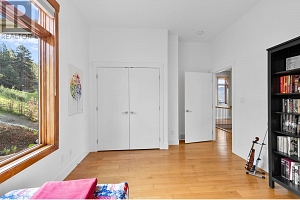 10989 Maddock Avenue - Photo 36