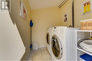 3008 26 Street - Photo 32