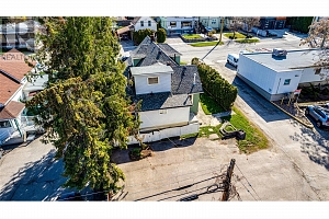 3008 26 Street - Photo 38