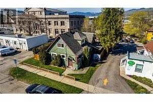 3008 26 Street - Photo 41