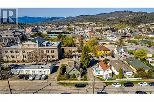 3008 26 Street - Photo 43