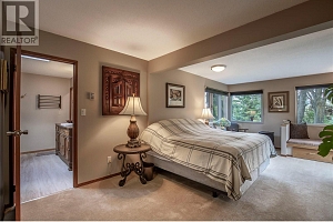 239 Stepping Stones Crescent - Photo 36