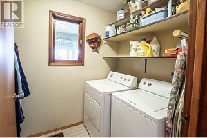 239 Stepping Stones Crescent - Photo 45