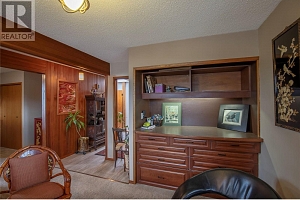 239 Stepping Stones Crescent - Photo 7