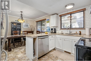 3850 Highland Park Drive - Photo 12