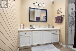 3850 Highland Park Drive - Photo 30