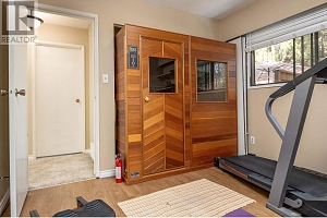 3850 Highland Park Drive - Photo 34