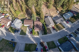 3850 Highland Park Drive - Photo 4