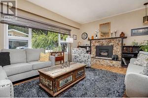 3850 Highland Park Drive - Photo 7