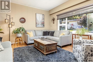 3850 Highland Park Drive - Photo 8