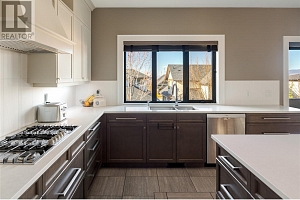 460 Rockview Lane - Photo 10