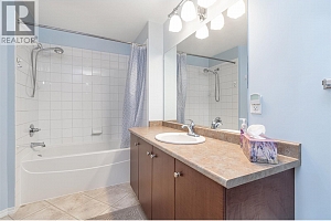 1873 Country Club Drive Unit# 2207 - Photo 16