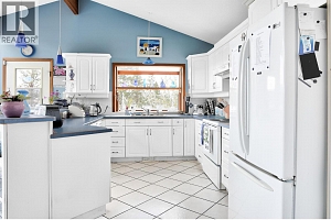 3765 Westside Road N - Photo 25