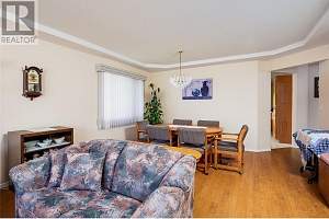 438 Parfitt Court - Photo 10