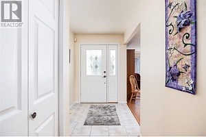 438 Parfitt Court - Photo 2