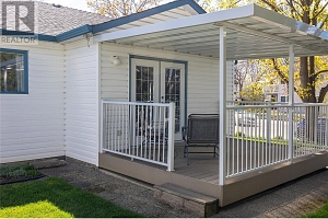 438 Parfitt Court - Photo 44