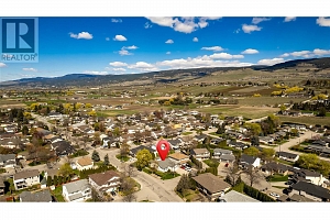 438 Parfitt Court - Photo 53