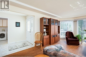 438 Parfitt Court - Photo 6