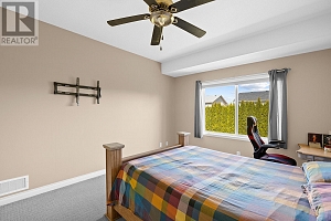 340 Hillaby Avenue - Photo 37