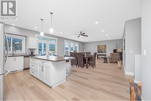 533 Loon Avenue - Photo 10