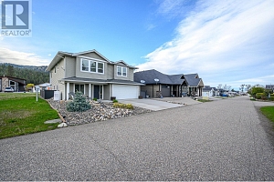 533 Loon Avenue - Photo 5