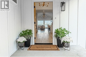 5538 Lakeshore Road - Photo 9