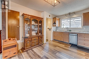 3508 24A Avenue - Photo 9