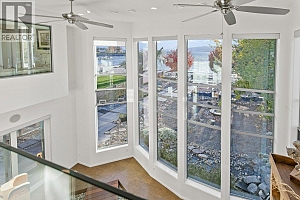 976 Manhattan Drive - Photo 14