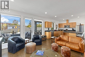 976 Manhattan Drive - Photo 23