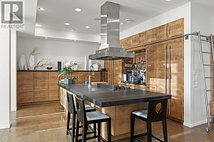 976 Manhattan Drive - Photo 8