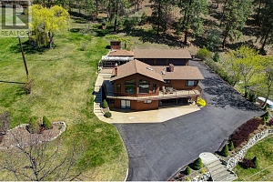 9983 Okanagan Centre Road W - Photo 13