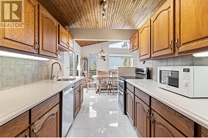 9983 Okanagan Centre Road W - Photo 23